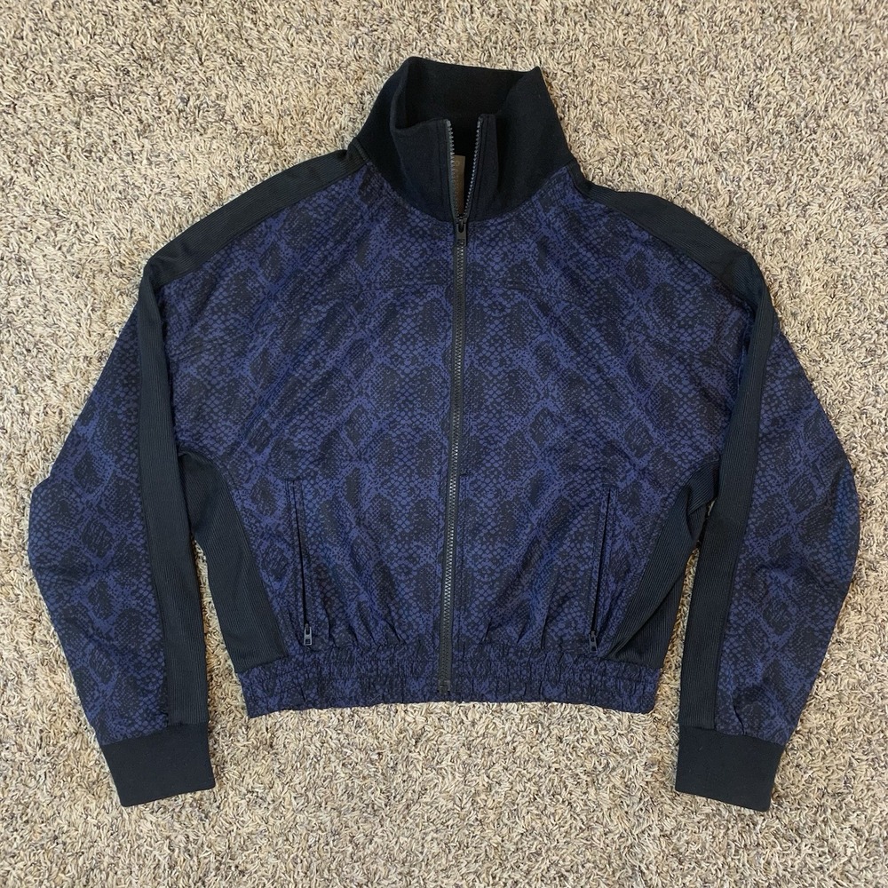 Athleta Brooklyn Track Bomber Jacket Small Blue Zip Pockets Snake Print Gym Run
